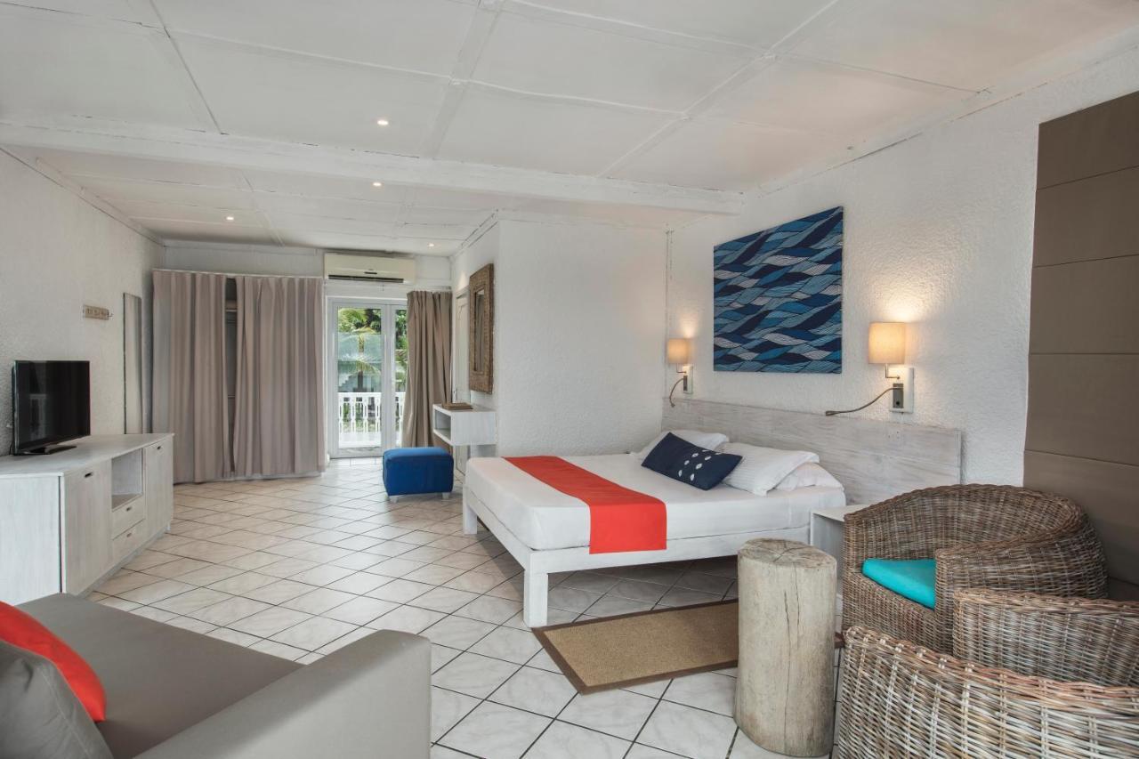 Astroea Beach Hotel (Adults Only) Blue Bay Exterior photo
